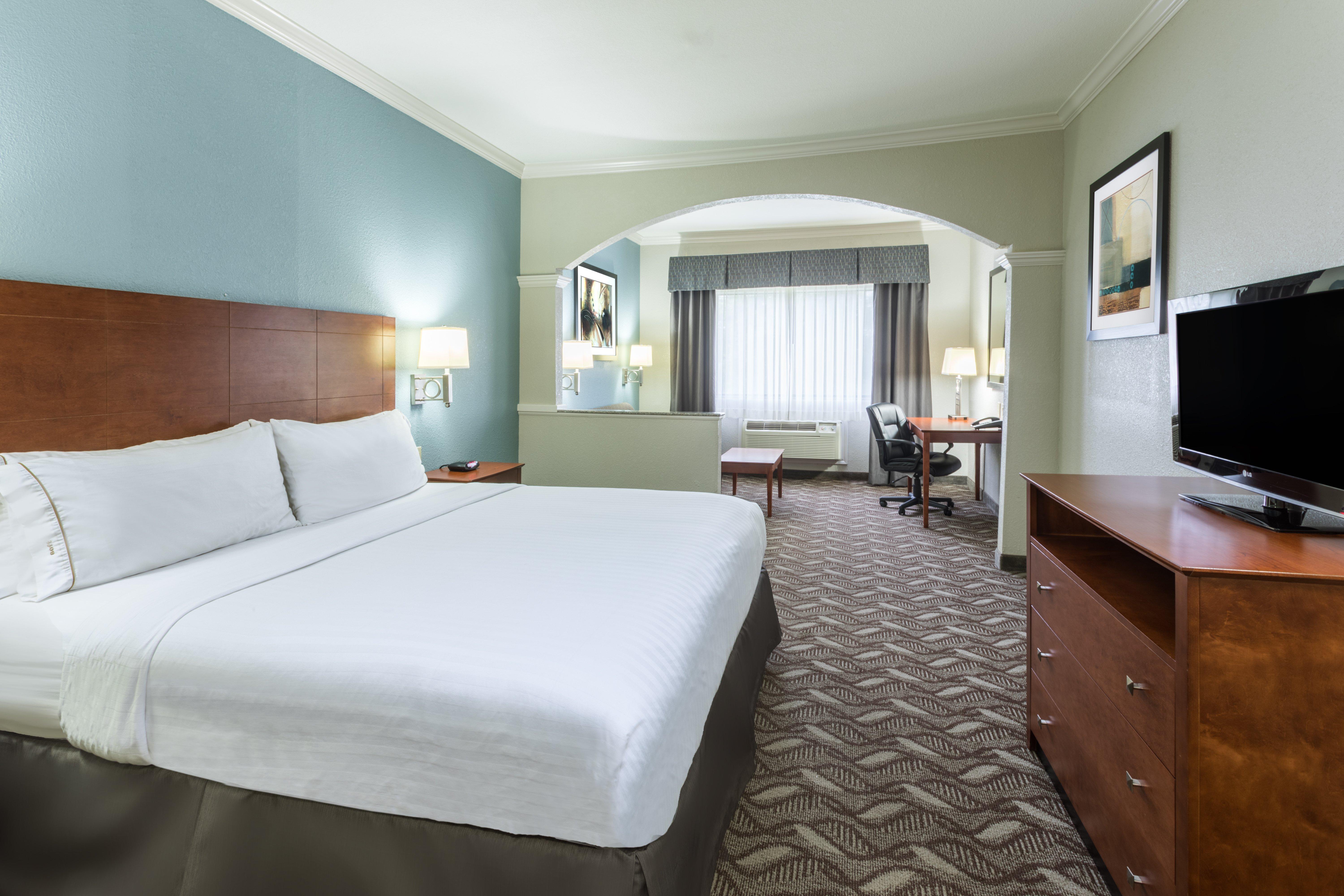 Holiday Inn Express Hotel And Suites Lake Charles By Ihg Екстериор снимка