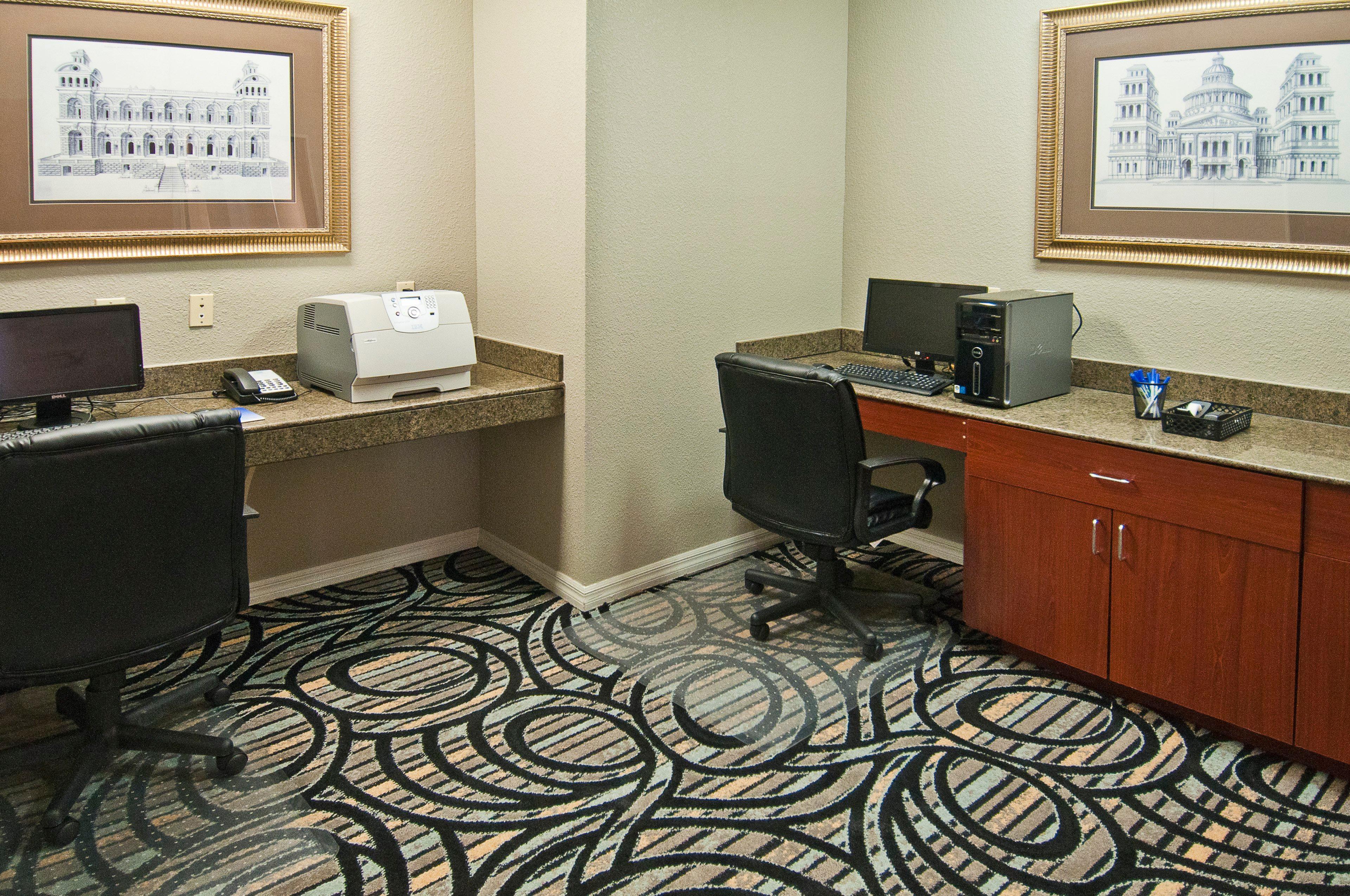 Holiday Inn Express Hotel And Suites Lake Charles By Ihg Екстериор снимка